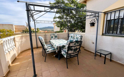 Resale - Villa -
Castalla