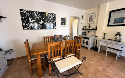 Resale - Villa -
Castalla