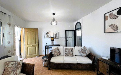 Resale - Villa -
Castalla