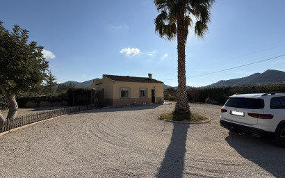 Resale - Villa -
Hondón de los Fráiles - HONDON DE LOS FRAILES