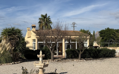 Resale - Villa -
Hondón de los Fráiles - HONDON DE LOS FRAILES