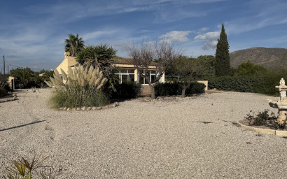 Resale - Villa -
Hondón de los Fráiles - HONDON DE LOS FRAILES