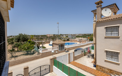 Resale - Townhouse -
Guardamar del Segura - Urb el raso