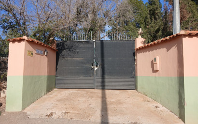 Resale - Finca / Country Property -
Jumilla