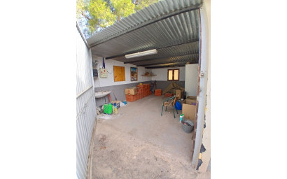 Resale - Finca / Country Property -
Jumilla