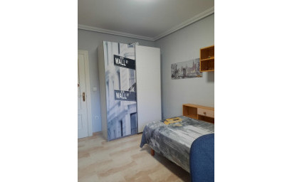 Revente - Villa -
Monovar