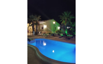 Revente - Villa -
Monovar