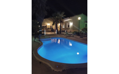 Revente - Villa -
Monovar