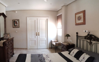 Revente - Villa -
Monovar