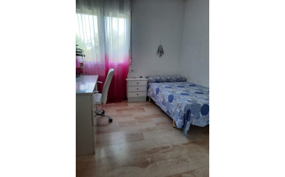 Revente - Villa -
Monovar