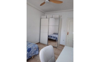 Revente - Villa -
Monovar