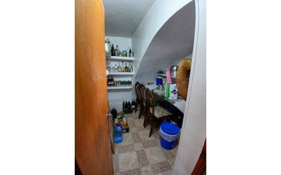 Resale - Finca / Country Property -
Yecla