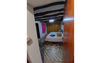 Resale - Finca / Country Property -
Yecla