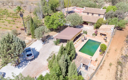 Resale - Finca / Country Property -
Benissa