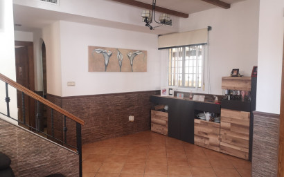 Resale - Villa -
Los Montesinos - La Herrada