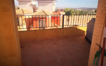 Resale - Villa -
Los Montesinos - La Herrada