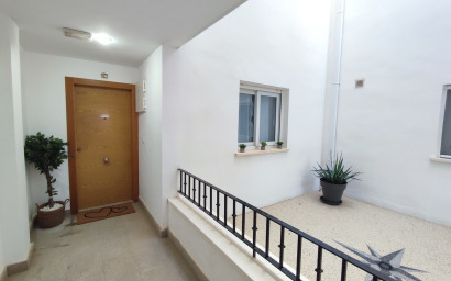 Revente - Appartement -
Sucina