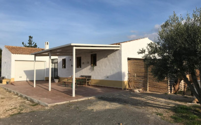 Resale - Finca / Country Property -
Murcia