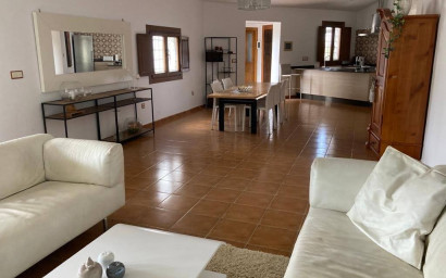 Resale - Finca / Country Property -
Murcia