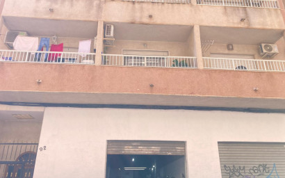 Resale - Apartment -
Torrevieja - Playa de los Locos