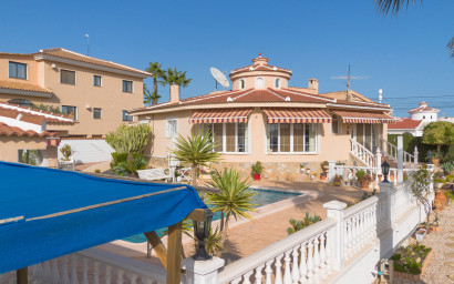 Revente - Detached Villa -
Ciudad Quesada