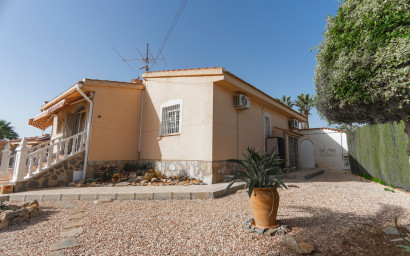 Revente - Detached Villa -
Ciudad Quesada