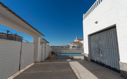 Resale - Detached Villa -
Ciudad Quesada