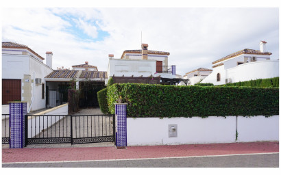 Resale - Villa -
Algorfa - La Finca Golf