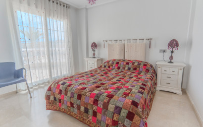 Resale - Semi-detached house -
Guardamar del Segura - El Raso