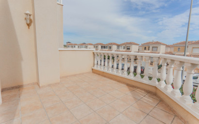 Resale - Semi-detached house -
Guardamar del Segura - El Raso