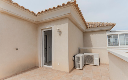 Resale - Semi-detached house -
Guardamar del Segura - El Raso