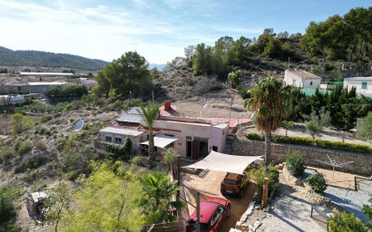 Resale - Cave house -
Monovar