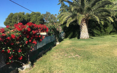 Resale - Detached Villa -
Novelda