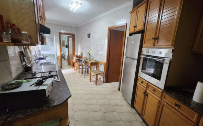 Revente - Maison mitoyenne -
Mon&oacute;var - Monovar