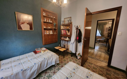 Revente - Maison mitoyenne -
Mon&oacute;var - Monovar