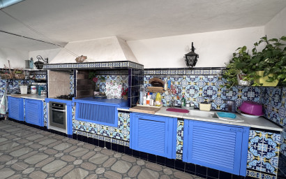 Resale - Villa -
Elche
