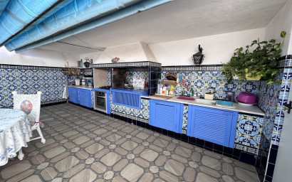Resale - Villa -
Elche