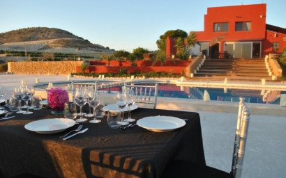 Resale - Villa -
Torremendo