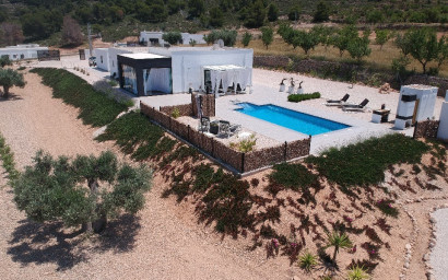 Nouvelle construction - Villa -
Macisvenda