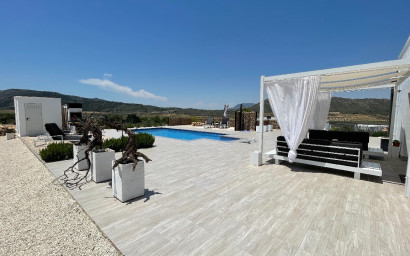 Nouvelle construction - Villa -
Macisvenda