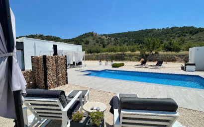 Nouvelle construction - Villa -
Macisvenda