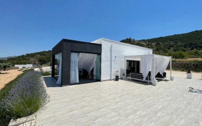 Nouvelle construction - Villa -
Macisvenda