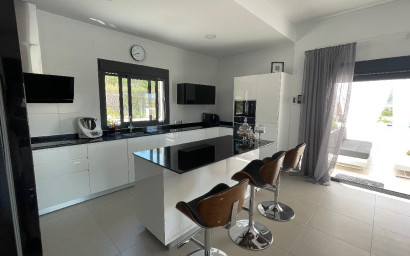 Nouvelle construction - Villa -
Macisvenda