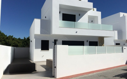 Resale - Villa -
Los Montesinos - La Herada