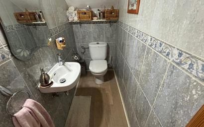 Herverkoop - Herenhuis -
Los Montesinos