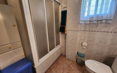 Resale - Villa -
Sax
