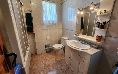Resale - Villa -
Sax