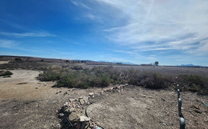 Resale - Villa -
Villena