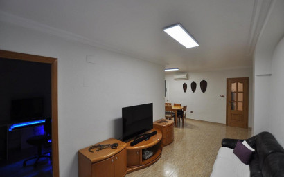 Resale - Commercial -
Villena
