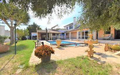 Revente - Villa -
Orihuela Costa - Villamartin